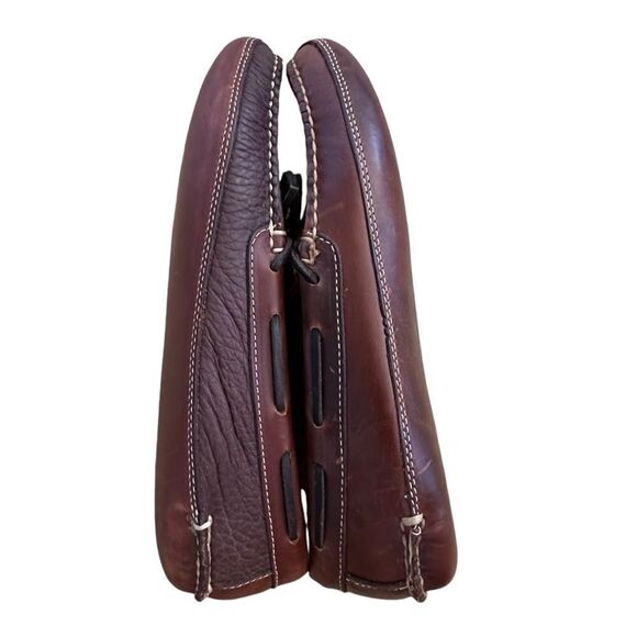 LL Bean - Leather house slip ons ~ size 7 ~ NOTE: ONE SMOOTH, ONE PEBBLED - Picture 12 of 12